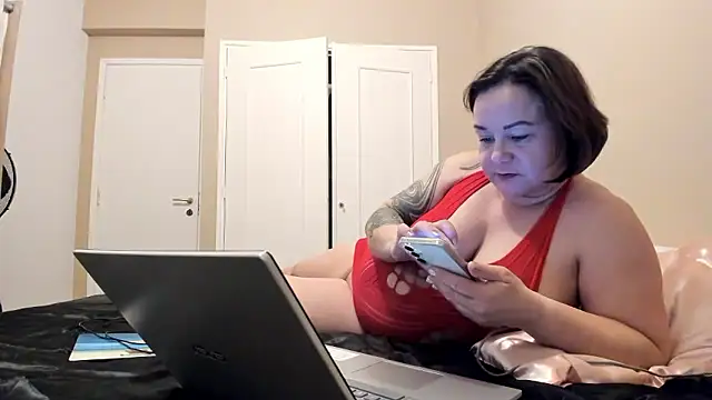 Snapshot of tantriquegirl06 chatting on 6, 1, 2026 tantriquegirl06 online show from 6, 1, 2026