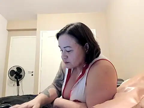 Snapshot of tantriquegirl06 chatting on 8, 1, 2026 tantriquegirl06 online show from 8, 1, 2026