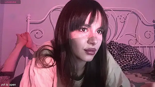 xx lily online show from 20, 12, 2025