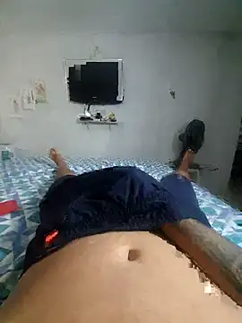 Bebeldapenha online show from 18, 12, 2025