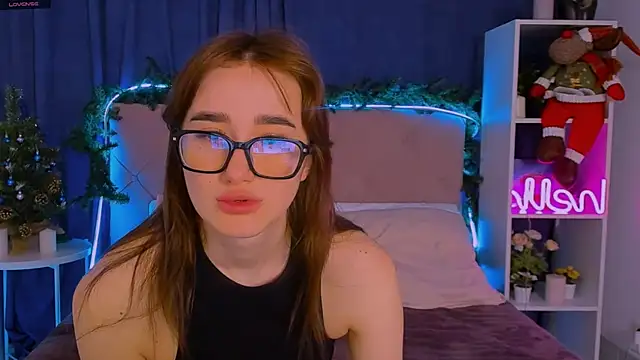 Snapshot of Evis_Dailyy chatting on 6, 1, 2026 Evis Dailyy online show from 6, 1, 2026