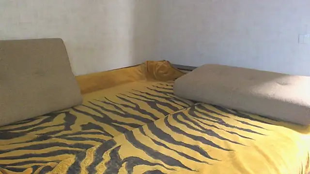 ArianaxSky online show from 16, 11, 2025