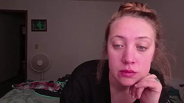 Snapshot of dixielover1229 chatting on 22, 12, 2025 dixielover1229 online show from 22, 12, 2025