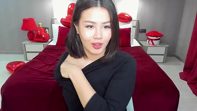 Snapshot of Brunette_Charm chatting on 8, 3, 2026 Brunette Charm online show from 8, 3, 2026