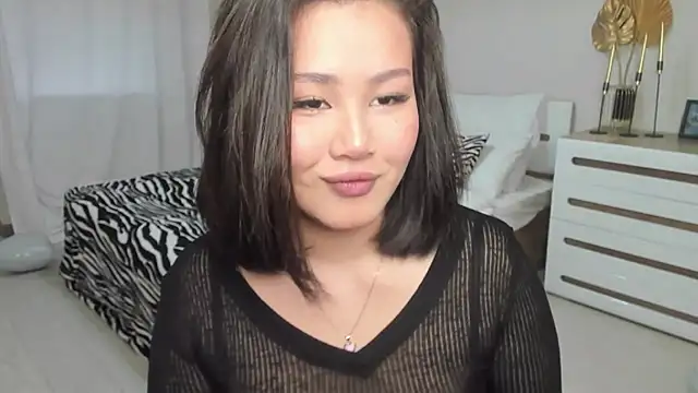 Snapshot of Brunette_Charm chatting on 21, 3, 2026 Brunette Charm online show from 21, 3, 2026