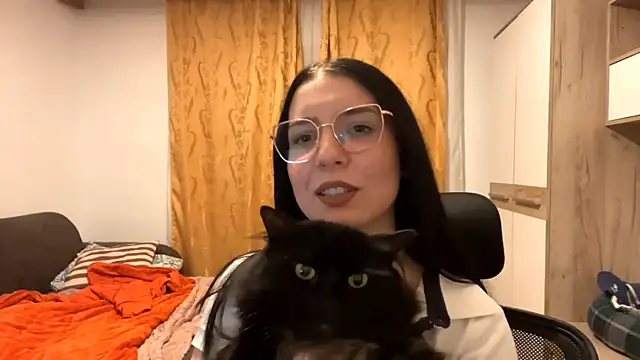 Snapshot of DoraRobertos chatting on 12, 1, 2026 DoraRobertos online show from 12, 1, 2026