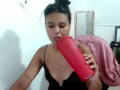 Shawnycarson online show from 12, 5, 2026