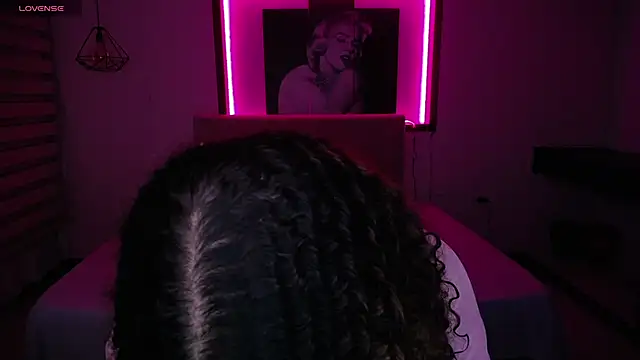 Snapshot of Kendall_fox_x chatting on 20, 12, 2025 Kendall fox x online show from 20, 12, 2025