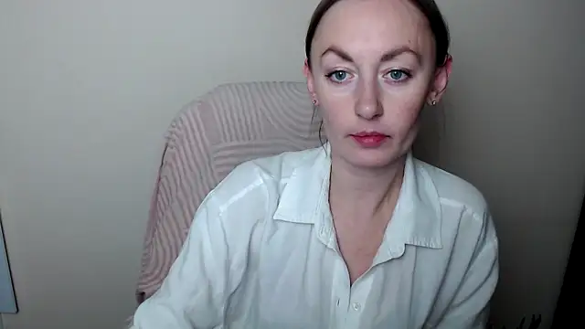 LiaSeass  online show from 17, 2, 2026