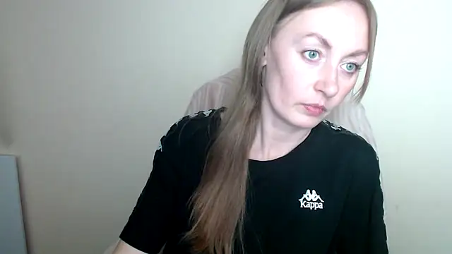 LiaSeass  online show from 6, 5, 2026