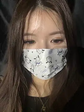 Momochen8839 online show from 8, 3, 2026