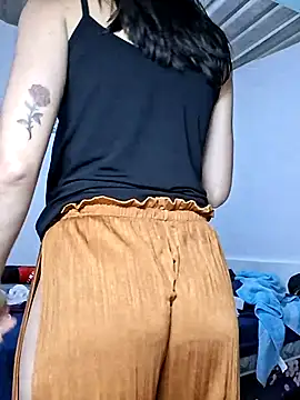 Snapshot of Yelena_77 chatting on 15, 2, 2026 Yelena 77 online show from 15, 2, 2026