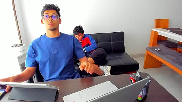 toritoga online show from 10, 4, 2026