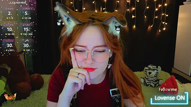 LittleFoxHole online show from 22, 12, 2025