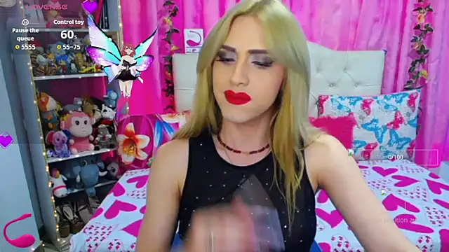 Snapshot of golden_girl01 chatting on 5, 10, 2025 golden girl01 online show from 5, 10, 2025