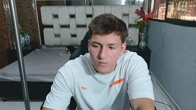 Marcus Fits online show from 15, 12, 2025