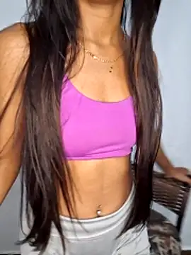 meenina veneno online show from 6, 2, 2026