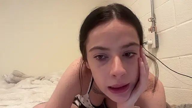 Snapshot of faithluvv chatting on 7, 1, 2026 faithluvv online show from 7, 1, 2026