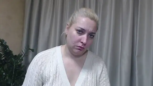sweetpussy13 online show from 25, 10, 2025