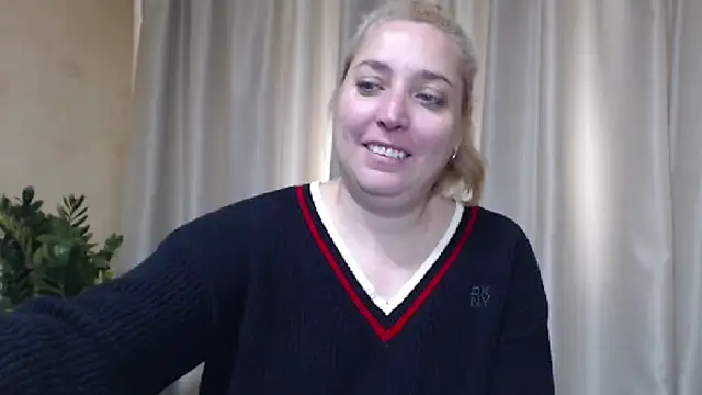 sweetpussy13 online show from 15, 5, 2026