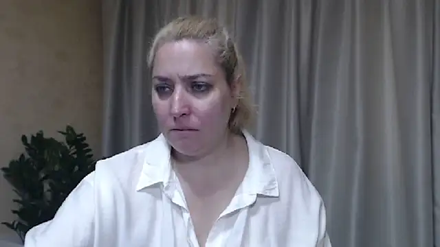 sweetpussy13 online show from 24, 5, 2026