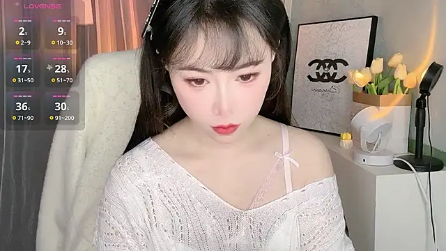 Anna25899 online show from 16, 12, 2025