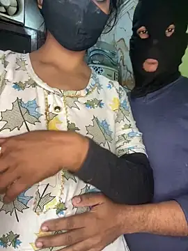 Snapshot of HOT-CUPAL22 chatting on 17, 12, 2025 HOT-CUPAL22 online show from 17, 12, 2025