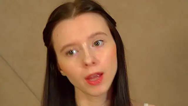 ArinaKubrick online show from 14, 4, 2026