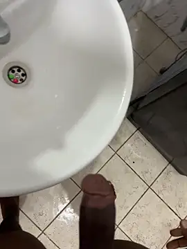 Snapshot of Sweetboy2939 chatting on 6, 2, 2026 Sweetboy2939 online show from 6, 2, 2026