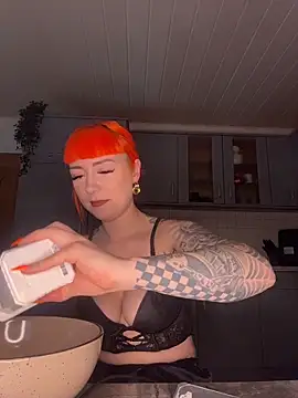 Snapshot of ScarletVixenLive chatting on 4, 2, 2026 ScarletVixenLive online show from 4, 2, 2026