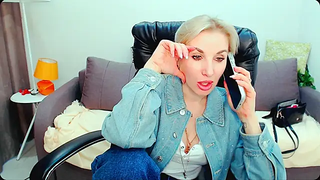 Hanna--Sweet online show from 30, 4, 2026