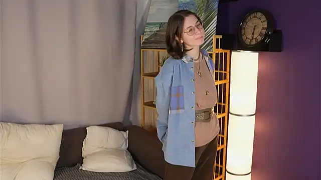 Snapshot of MartyHudon chatting on 22, 12, 2025 MartyHudon online show from 22, 12, 2025