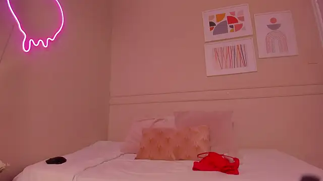  emily  st online show from 4, 2, 2026