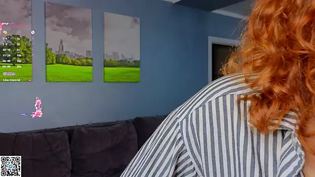 Snapshot of LolaLushhz chatting on 9, 1, 2026 LolaLushhz online show from 9, 1, 2026