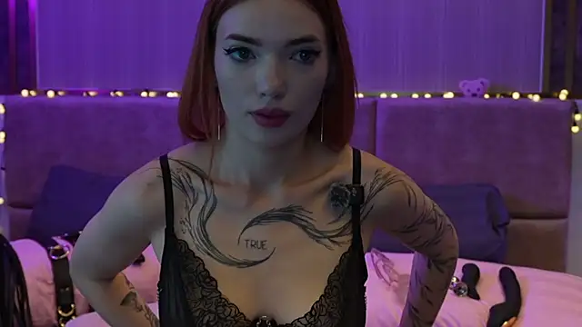 Mary Harriss online show from 2, 2, 2026