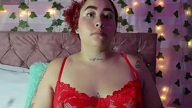 Ayla-marttinez online show from 9, 4, 2026