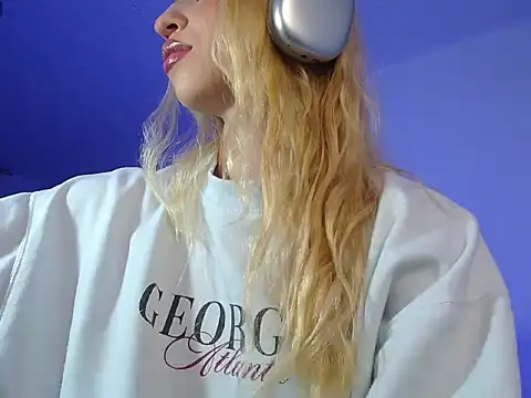 alina lee online show from 19, 12, 2025