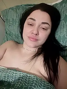 Nelle Roxy online show from 10, 1, 2026