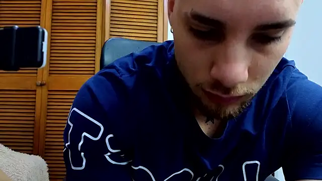 Snapshot of King_meruem chatting on 5, 2, 2026 King meruem online show from 5, 2, 2026