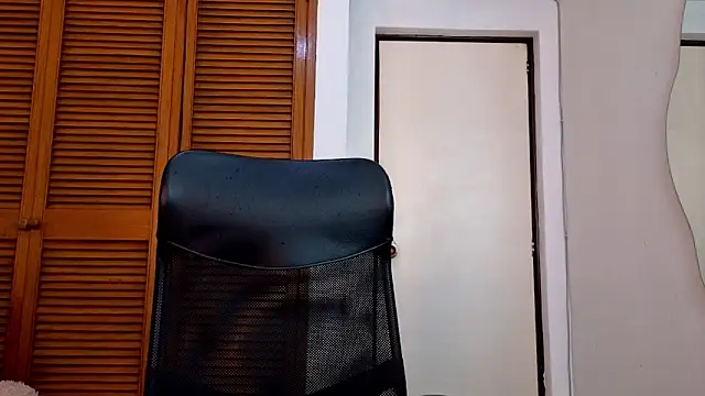 Snapshot of King_meruem chatting on 11, 2, 2026 King meruem online show from 11, 2, 2026