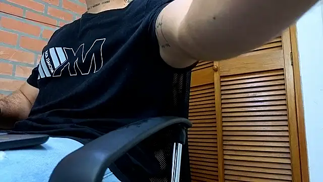 Snapshot of King_meruem chatting on 15, 2, 2026 King meruem online show from 15, 2, 2026