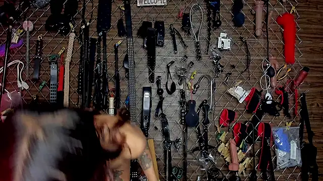 Hardcore Room Bdsm online show from 18, 12, 2025