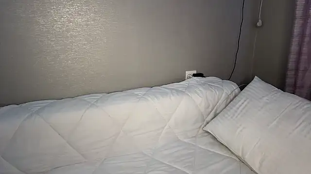 Freya land online show from 25, 2, 2026