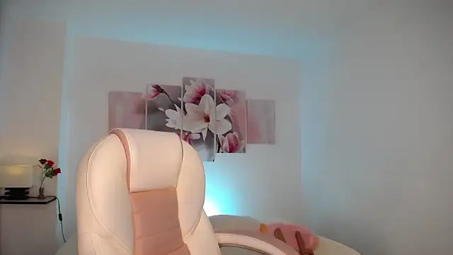 aylin ross  online show from 24, 4, 2026