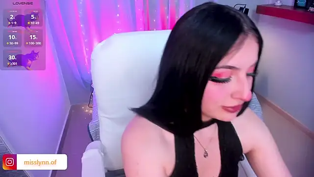 Snapshot of Missslynnn chatting on 6, 1, 2026 Missslynnn online show from 6, 1, 2026