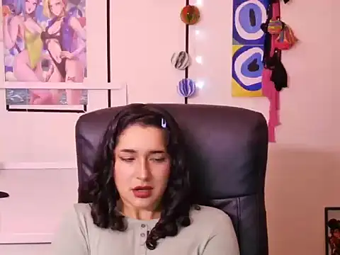 Snapshot of caramel-hotty chatting on 8, 1, 2026 caramel-hotty online show from 8, 1, 2026