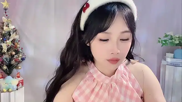 Snapshot of Pinkgirl520 chatting on 21, 12, 2025 Pinkgirl520 online show from 21, 12, 2025