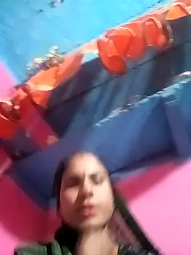 Snapshot of NENSH34 chatting on 17, 12, 2025 NENSH34 online show from 17, 12, 2025