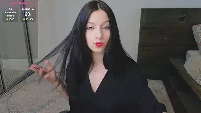 Snapshot of AlicePowells chatting on 14, 4, 2026 AlicePowells online show from 14, 4, 2026