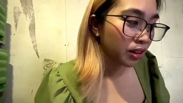 LenoraFrailey online show from 20, 12, 2025